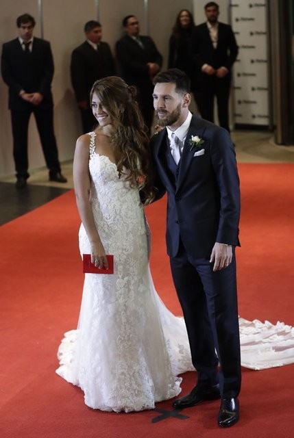 Lionel Messi ve Antonella Roccuzzo düğününden muhteşem kareler