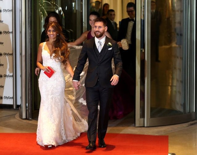 Lionel Messi ve Antonella Roccuzzo düğününden muhteşem kareler