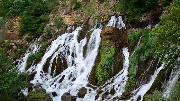 İşte Türkiye'nin doğa harikası şelaleleri