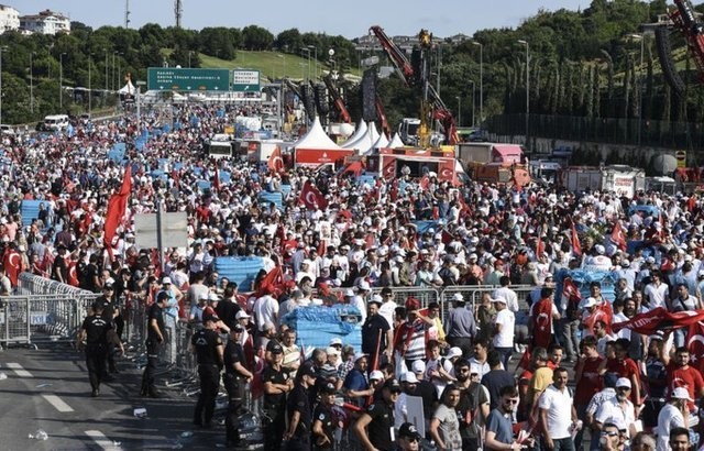 15 Temmuz Demokrasi ve Milli Birlik Günü'nden kareler