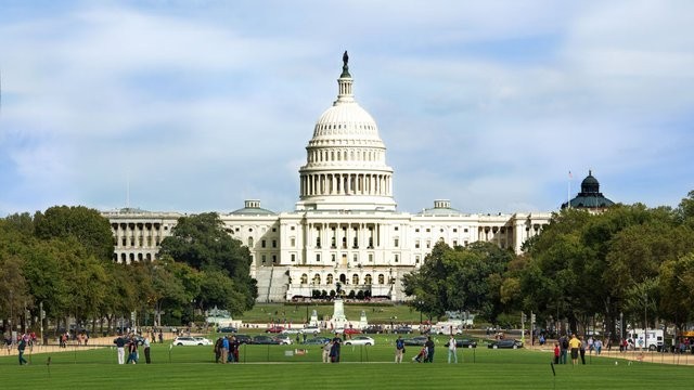 Trump yönetiminde çalışan personelin aldığı maaş açıklandı