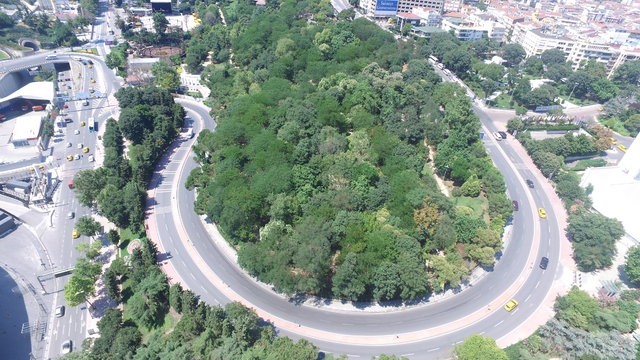 Maçka Parkı'nda çay-kahve fiyatları el yakıyor