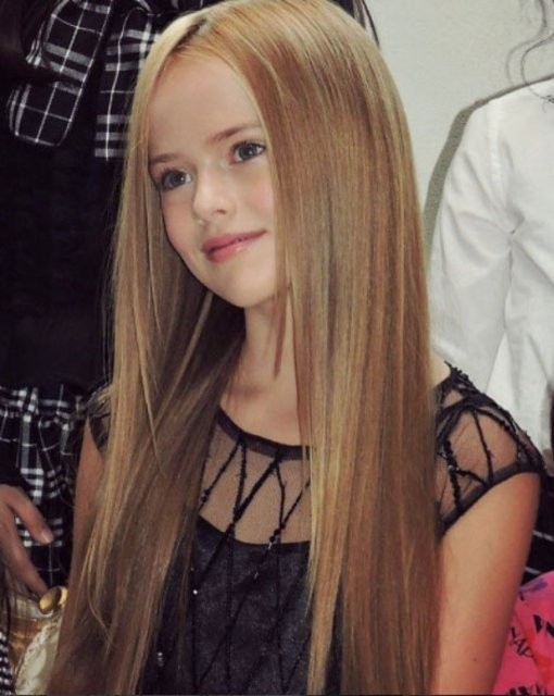 Dünyanın en güzel çocuğu Kristina Pimenova