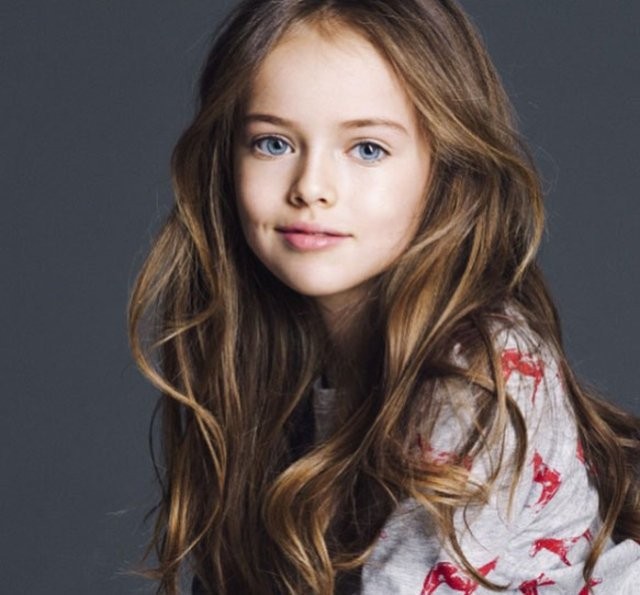 Dünyanın en güzel çocuğu Kristina Pimenova