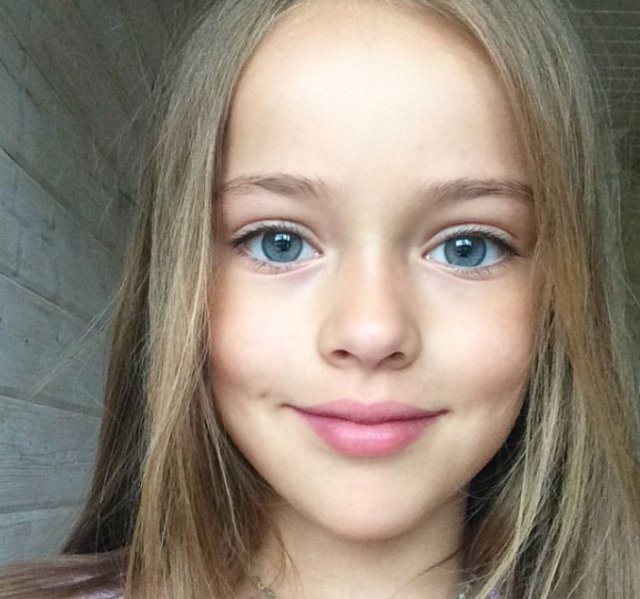 Dünyanın en güzel çocuğu Kristina Pimenova