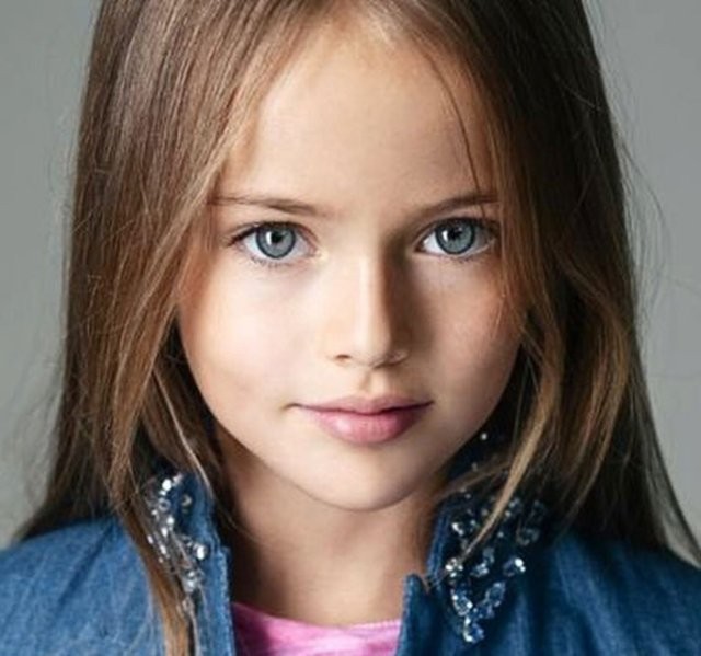 Dünyanın en güzel çocuğu Kristina Pimenova