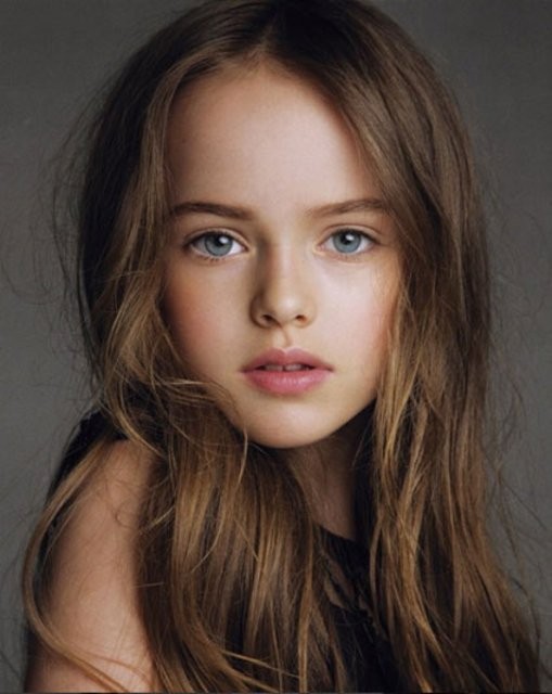 Dünyanın en güzel çocuğu Kristina Pimenova