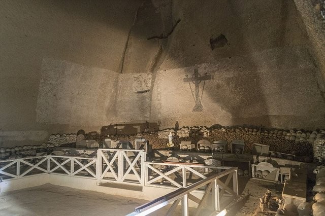 Çin’de, boyları iki metreye yakın devler mezarlığı bulundu