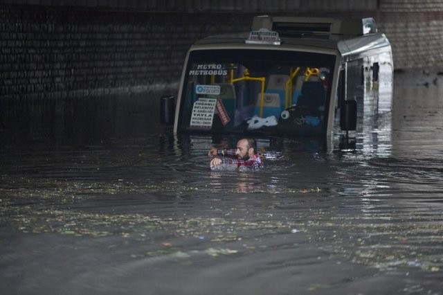 Meteoroloji Mühendisi Tek: Doğal afetlere alışın, daha da artacak!