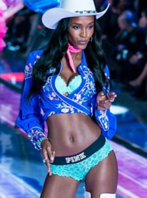 Victoria's Secret'ın yeni melekleri açıklandı