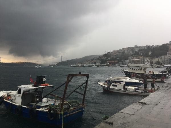 İstanbul kuvvetli yağışa teslim