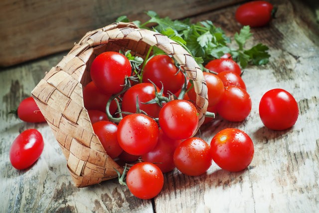 Kadınların bol bol zeytin yemesi gerek!