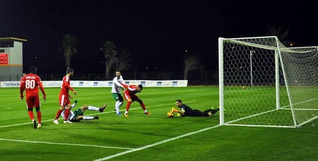 Fenerbahçe'nin UEFA Avrupa Ligi'ndeki rakibi kim olacak?