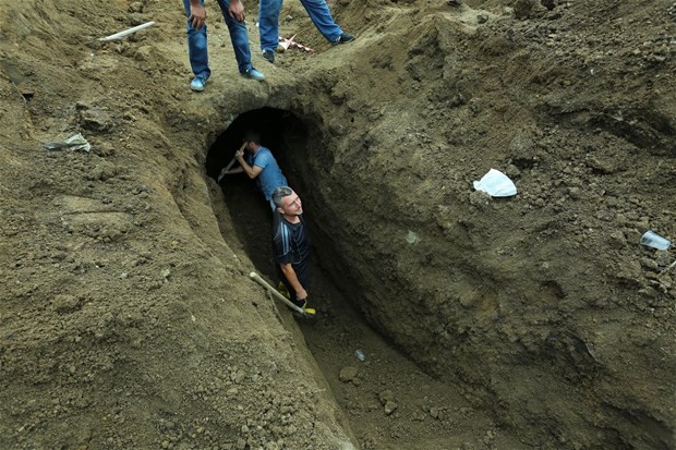 Önce tavşan deliği sandılar ama...