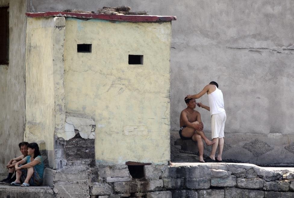 Nehrin öte yakasından Kuzey Kore