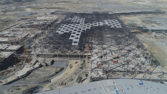 Üçüncü Havalimanı'nın tamamlanan yolcu köprüleri ilk kez görüntülendi