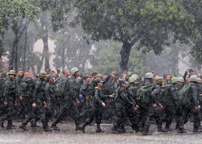 Rusya'nın dev askeri tatbikatı başladı: Zapad 2017