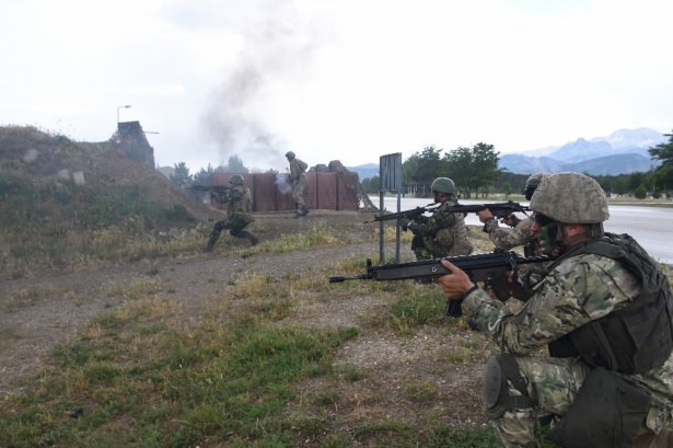 Rusya'nın dev askeri tatbikatı başladı: Zapad 2017