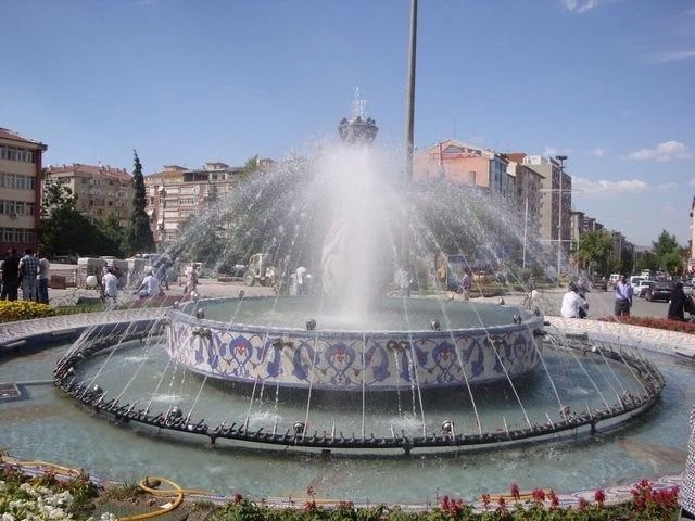 Türkiye'nin en kalabalık ilçeleri arasında İstanbul yok...