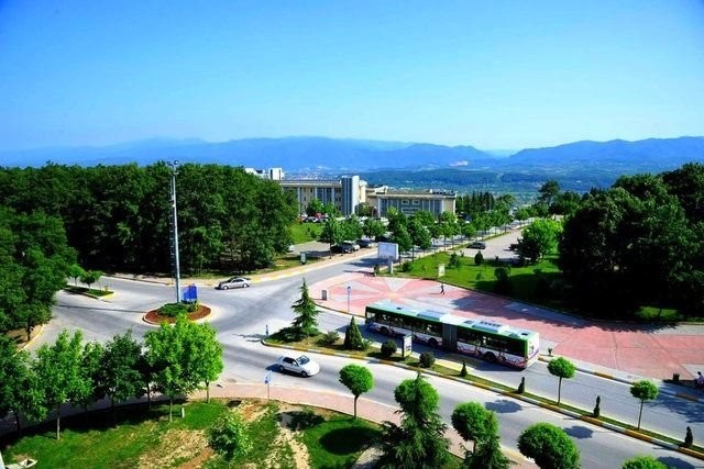 Türkiye'nin en kalabalık ilçeleri arasında İstanbul yok...