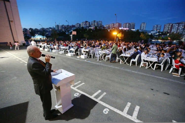 İşte fotoğraflarla İBB yeni başkanı Mevlüt Uysal