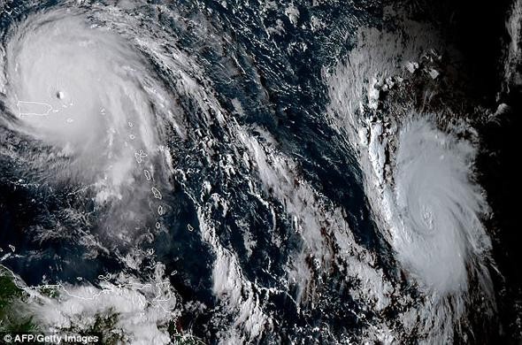 Irma kasırgası dünyaca ünlü plajı harabeye çevirdi