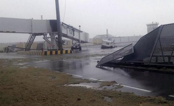 Irma kasırgası dünyaca ünlü plajı harabeye çevirdi