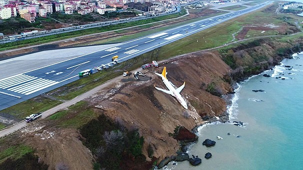 Pegasus'un pilotu dehşet anlarını anlattı