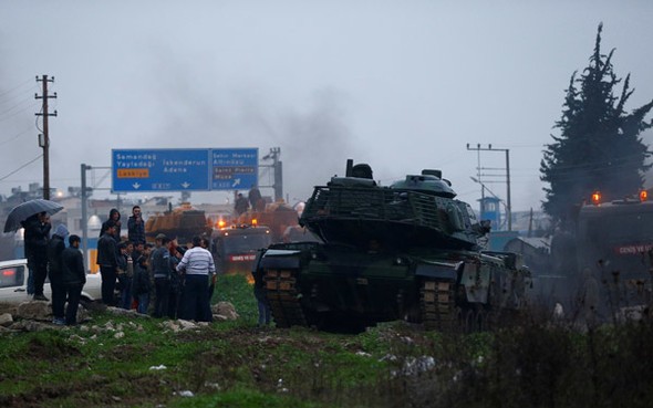 Reuters dünyaya bu fotoğraflarla duyurdu!