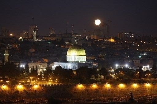 Süper Kanlı Mavi Ay Tutulması'ndan ilk kareler