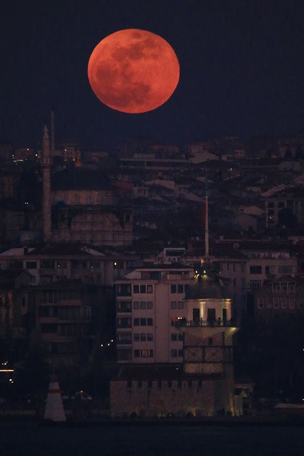 Süper Kanlı Mavi Ay, Türkiye'yi büyüledi!