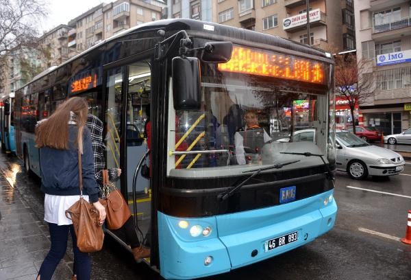 Maraş'ta başladı! Sadece kadınların bindiği özel otobüs