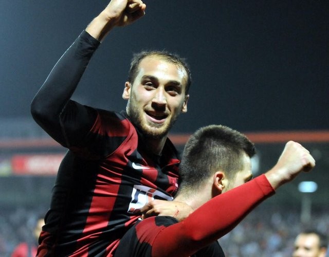 Cenk Tosun, Gaziantepspor'a nefes aldıracak!