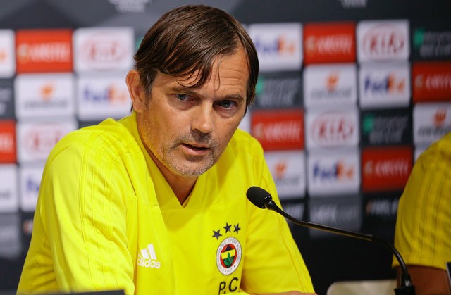 Fenerbahçe taraftarlarında Cocu isyanı