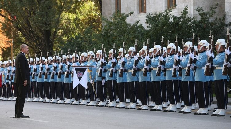 Erdoğan TBMM'de böyle karşılandı