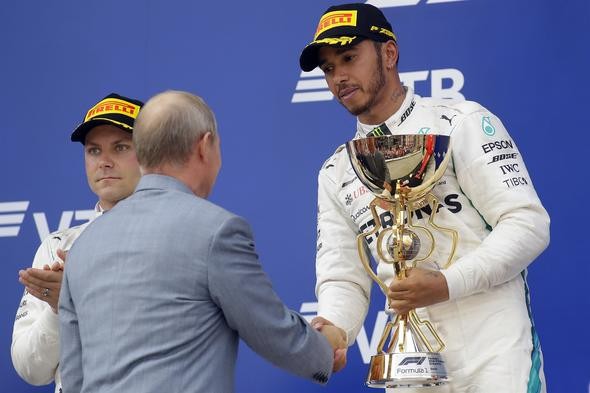 Putin'den F1 pilotu Hamilton'a özel rica: Bu kez öyle olmasın