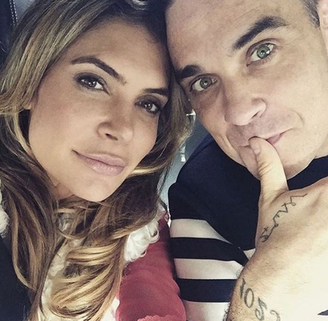 Robbie Williams'tan Türk eşi Ayda Field'e 1 milyon dolarlık hediye