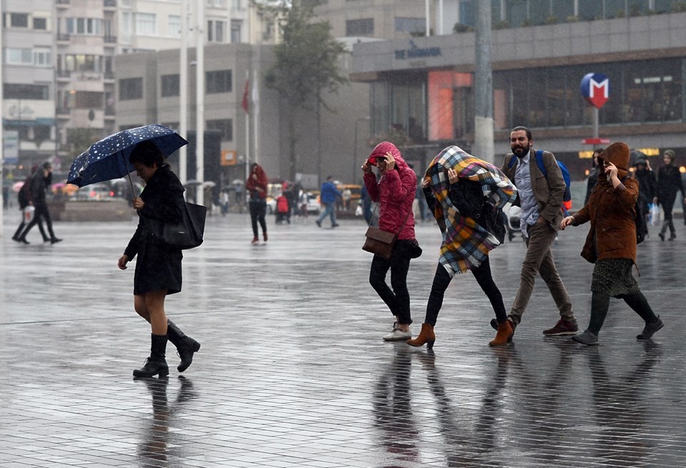 Meteoroloji'den İstanbul için yağış uyarısı