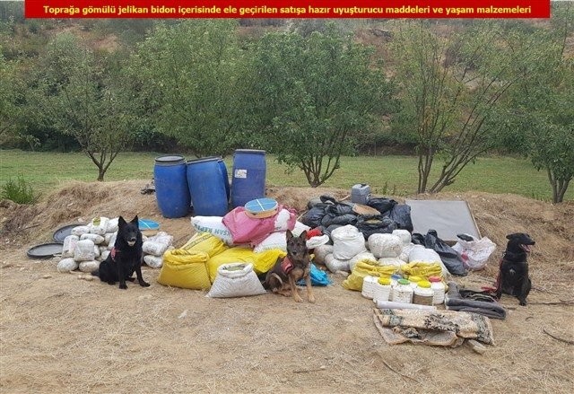 Terör örgütü PKK'ya ağır darbe i