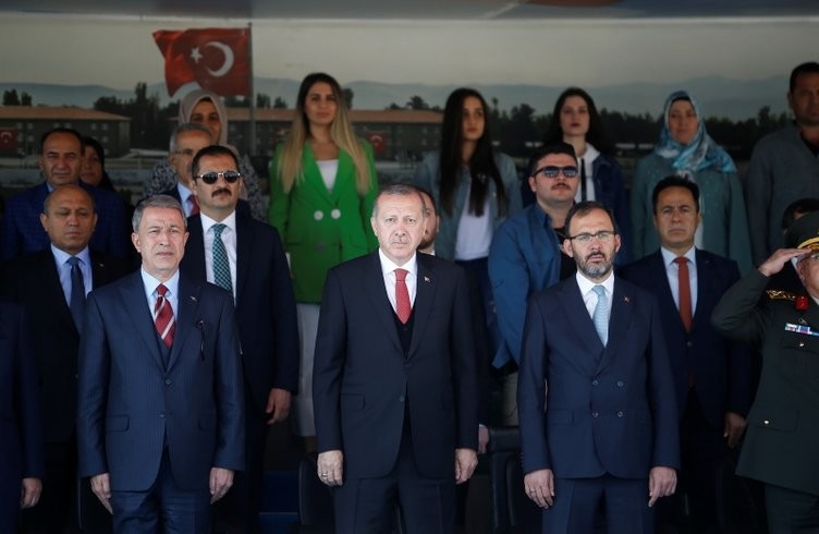 Erdoğan Komando Bröve Takma Töreni'ne katıldı