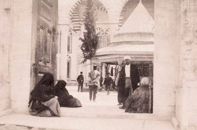 Arşivden çıkan eski istanbul fotoğrafları