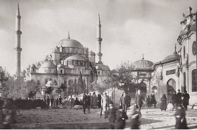 Arşivden çıkan eski istanbul fotoğrafları