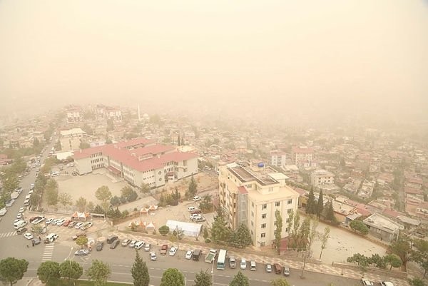 Meteorolojiden 5 il için toz taşınımı uyarısı