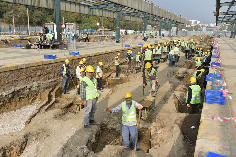 Haydarpaşa'da 1.000 yıllık iskelet bulundu