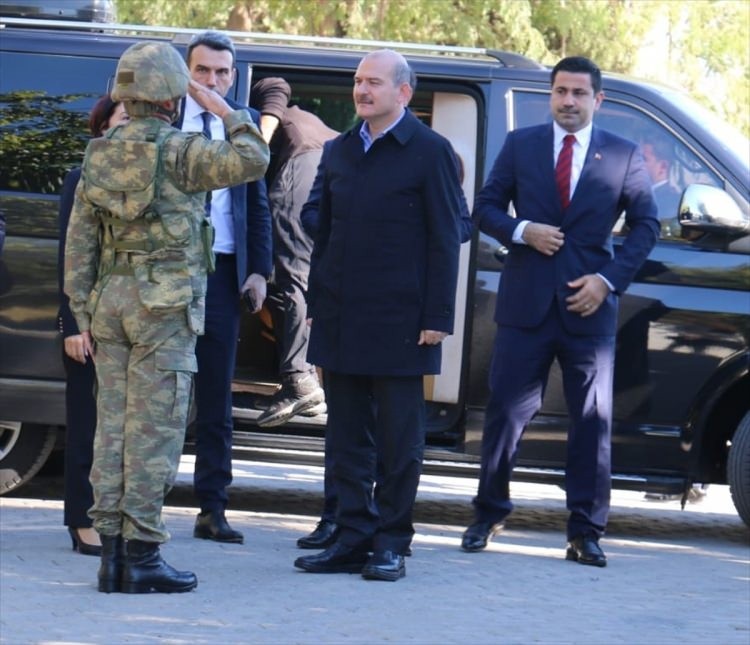 Süleyman Soylu'nun gözü önünde bir terörist öldürüldü!