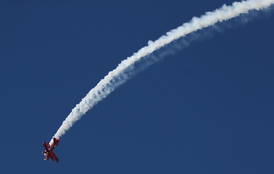 Kadın pilotdan Cumhuriyet Bayramı'na özel gösteri