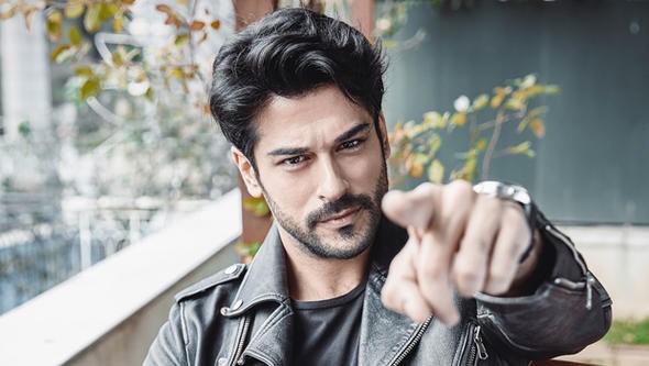 Burak yeni reklam filminden servet kazanacak