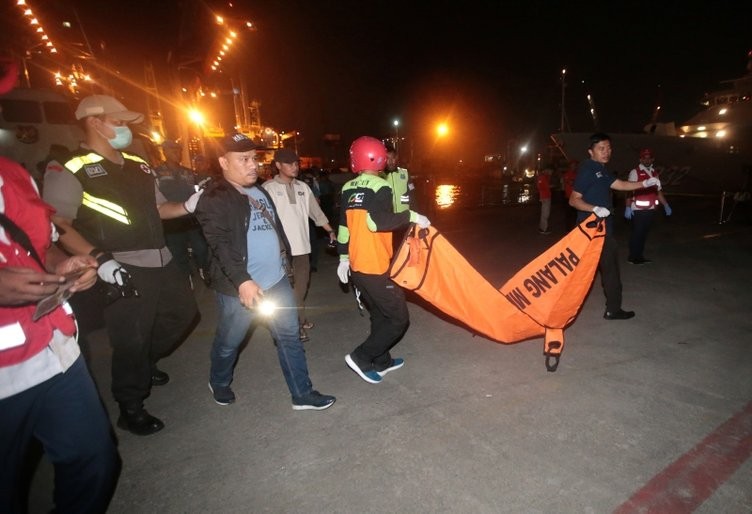 Endonezya'daki uçak faciasıyla ilgili kahreden ayrıntı