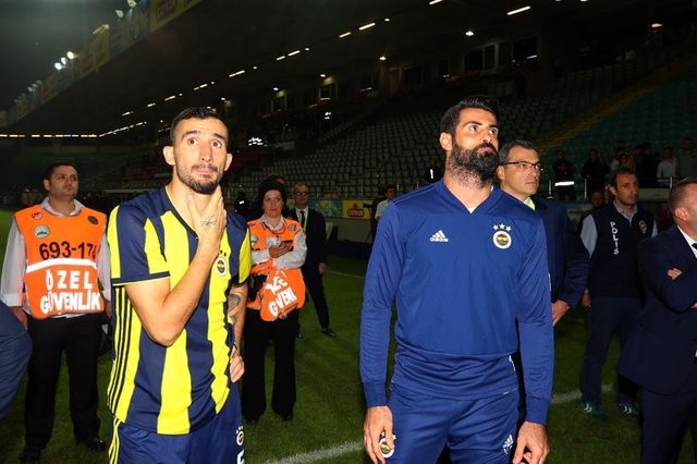 İşte Fenerbahçe'de yaşanan kadro dışı operasyonunun nedenleri