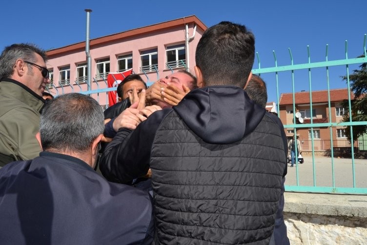 Kılıçdaroğlu'na şehit yakınlarından protesto